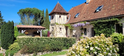 quercynoise avec Chambres d'hôtes à vendre à Théminettes dans le Lot