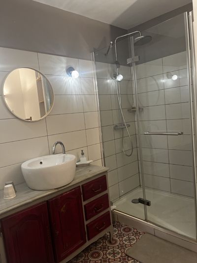 salle de douche des Chambres d'hôtes à vendre à Bayeux dans le Calvados