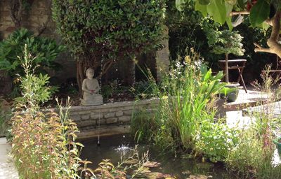 Jardin des Chambres d'hôtes à vendre entre Caen et Bayeux dans le Calvados