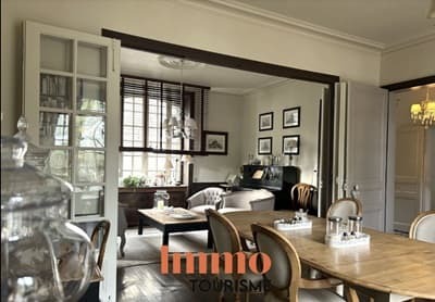 salle à manger des Gîtes et chambres d'hôtes à vendre près du Mont-St-Michel