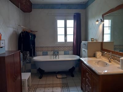 une des salles de bians des Chambres d'hôtes à St Maclou de Folleville en Seine-Maritime