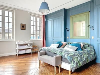 une des Chambres d'hôtes à vendre à La Neuville-Chant-d'Oisel en Seine-Maritime