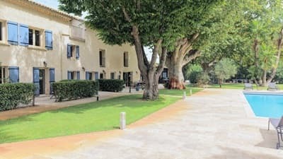 Chambres d'hôtes et gîte à vendre Isle-sur-la-Sorgue en Vaucluse