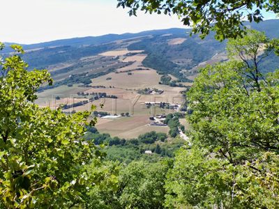 vue sur le massif des Monges depuis les Chambres d'hôtes et gîte à vendre en Haute Provence