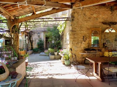 terrasse des Chambres d'hôtes et gîte à vendre en Haute Provence