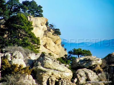 Montagne proche des Chambres d'hôtes et gîte à vendre à Dieulefit dans la Drôme