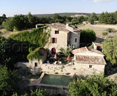 Propriété avec Gîtes à vendre à Bauduen dans le Var