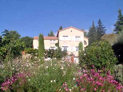 Chambres d'hôtes et gîte à vendre à Peymeinade au Pays de Grasse