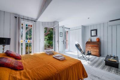 une des Chambres d'hôtes à vendre Calanques de Marseille