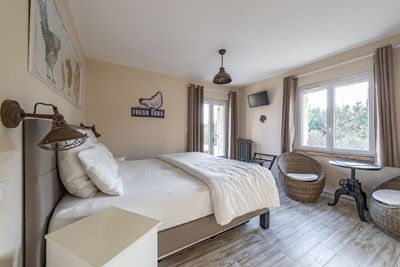une des Chambres d'hôtes et gîtes à vendre Isle-sur-la-Sorgue en Vaucluse