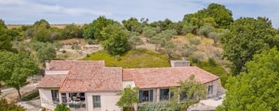 Propriété avec Chambres d'hôtes à vendre à Valensole dans les Alpes-de-Haute-Provence