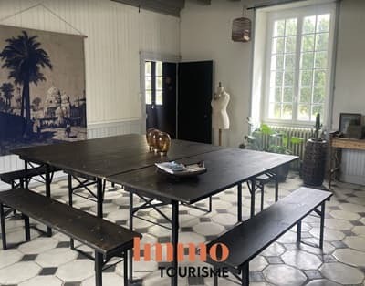 salle à manger du Gîte de groupe à vendre à Corcoue sur Logne près Nantes