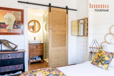 une des pièces d'eau des gîtes à vendre à Challans en Vendée