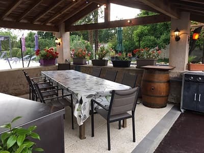 véranda des Chambres d'hôtes et gîtes à vendre à Bois en Charente-Maritime