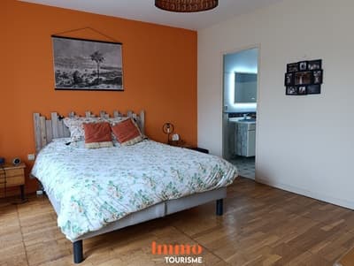 une des chambres de la Propriété avec gîtes à vendre près Fouras Charente-Maritime