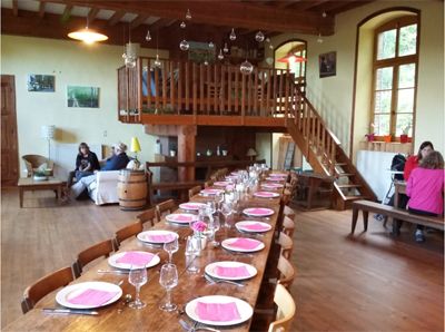 Salle à manger des Chambres d'hôtes à vendre en Ardèche verte