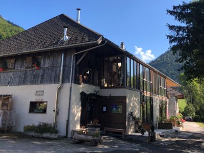 En été, maison avec Gîte et chambres d'hôtes à vendre à Aillon le Jeune en Savoie