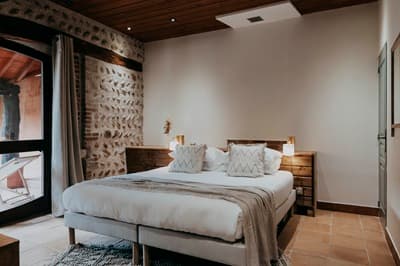 une es Chambres d'hôtes à vendre Le Mottier en Isère