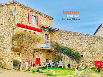 Gîtes et maison d'hôtes à vendre près Safari de Peaugres en Ardèche