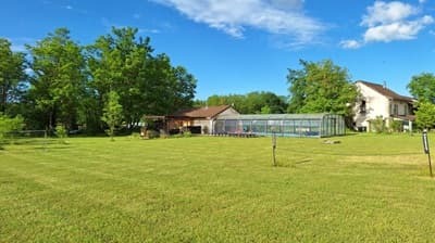 Chambres d'hôtes à vendre à Trept en Isère